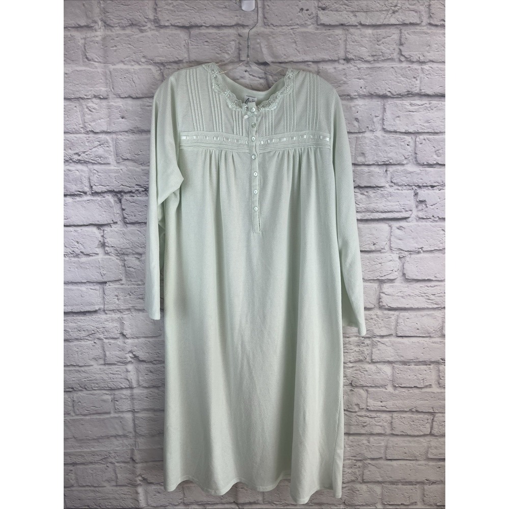Aria Women's Y2K Grandmacore Dainty Lace Trim Long Sleeve Nightgown Size Med